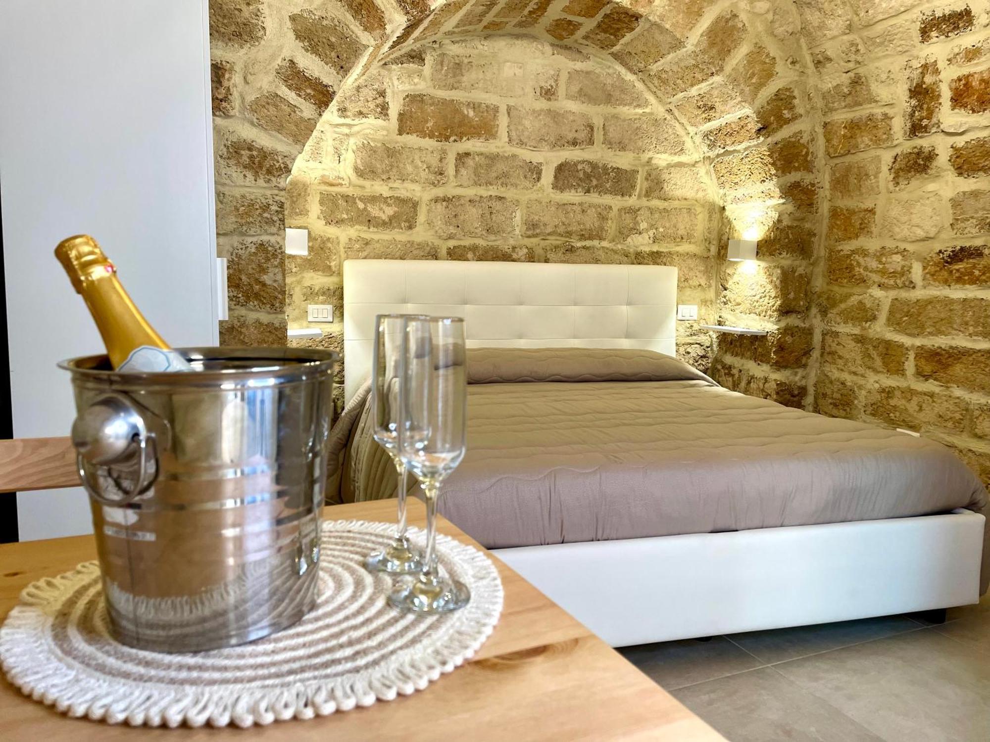 Casa Vacanze A Un Passo Dal Volo Bari Esterno foto
